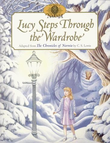 Tapa de Lucy Steps Through the Wardrobe (Narnia)