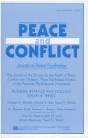 Tapa de Pioneers in Peace Psychology