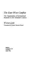 Tapa de The East-West conflict