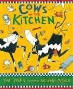 Tapa de Cows in the kitchen