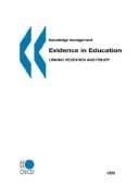 Tapa de Evidence in education