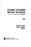 Tapa de Family studies review yearbook
