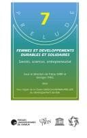 Tapa de Femmes et developpements durables et solidaires : savoirs, sciences, entrepreneuriat / sous la direction de Fatou Sarr et Georges Thill