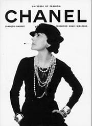 Tapa de Chanel (The Universe of Fashion)