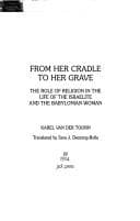 Tapa de From her cradle to her grave