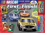 Tapa de NASCAR First to the Finish (Nascar Game Book)