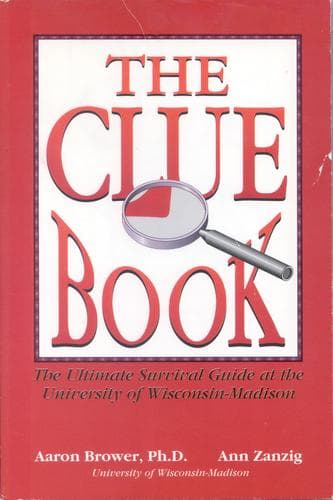 Tapa de Clue Book