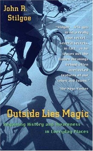 Tapa de Outside lies magic