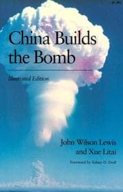 Tapa de China Builds the Bomb