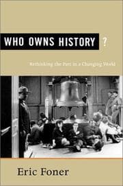 Tapa de Who owns history?
