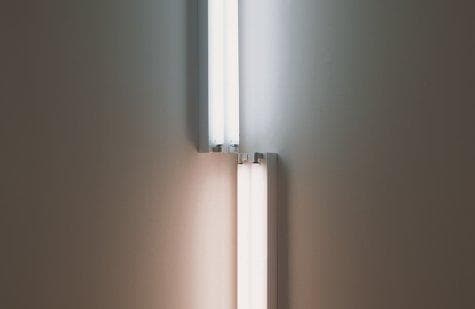 Tapa de Dan Flavin