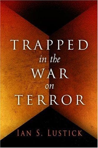 Tapa de Trapped in the War on Terror