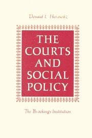 Tapa de The courts and social policy