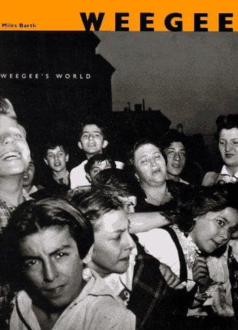 Tapa de Weegee's world