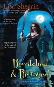 Tapa de Bewitched  &  Betrayed (Raine Benares)