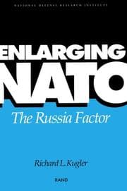 Tapa de Enlarging NATO