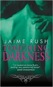 Tapa de Touching darkness