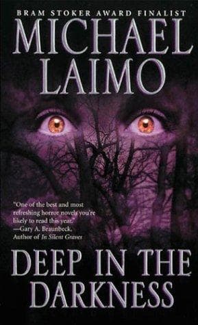 Tapa de Deep in the darkness