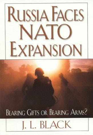 Tapa de Russia Faces NATO Expansion