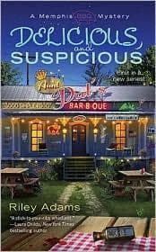 Tapa de Delicious and Suspicious (Memphis BBQ #1)
