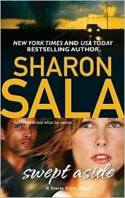 Tapa de Swept Aside (Storm Front #3)