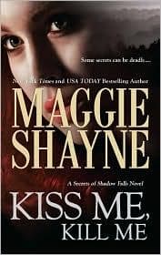 Tapa de Kiss Me, Kill Me