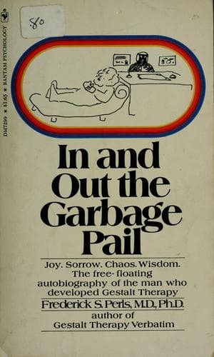 Tapa de In and out the garbage pail.