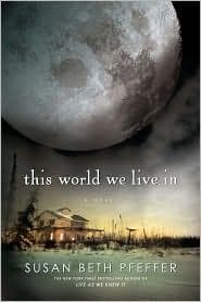 Tapa de This world we live in