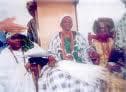 Tapa de The Crest: Omoseye Bolaji honoured in Nigeria