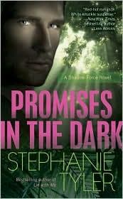 Tapa de Promises in the Dark