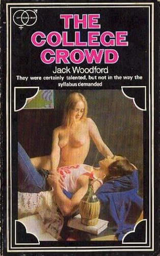 Tapa de The College Crowd
