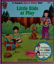 Tapa de Little Kids at Play (A Preschool Read-a-Picture Book)