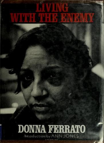 Tapa de Living with the enemy