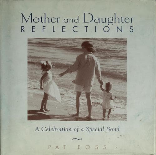 Tapa de Mother and daughter reflections