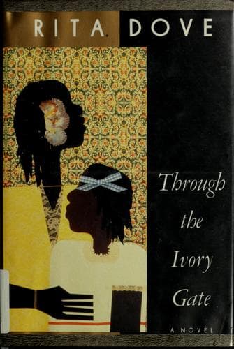 Tapa de Through the ivory gate