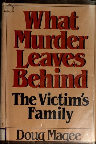 Tapa de What murder leaves behind