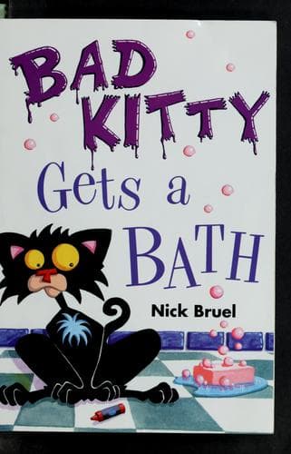 Tapa de Bad kitty gets a bath