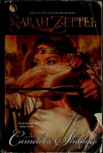 Tapa de In Camelot's shadow