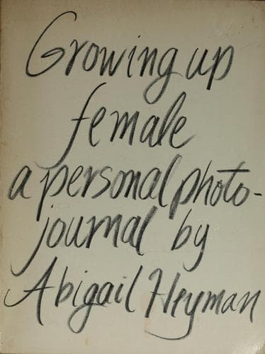Tapa de Growing up female