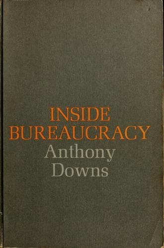 Tapa de Inside bureaucracy.