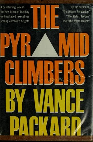 Tapa de The pyramid climbers