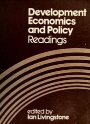 Tapa de Development economics and policy