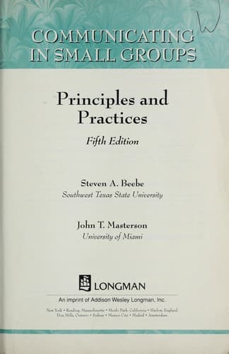 Tapa de Communicating in small groups