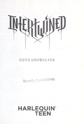 Tapa de Intertwined