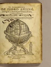 Tapa de La cosmographia de Pedro Apiano