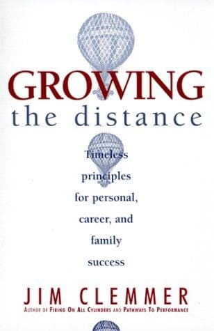 Tapa de Growing the Distance