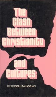 Tapa de The clash between Christianity and cultures
