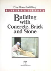 Tapa de Building with concrete, brick, and stone