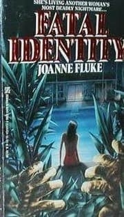 Tapa de Fatal Identity