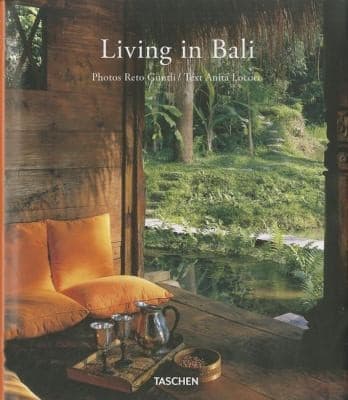 Tapa de Living In Bali